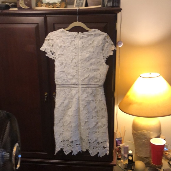 Main strip dress - Picture 2 of 5